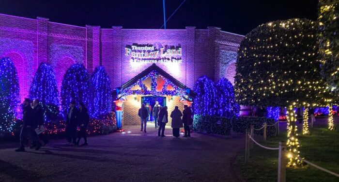 Thursford Christmas Spectacular - Trips-Out Ltd